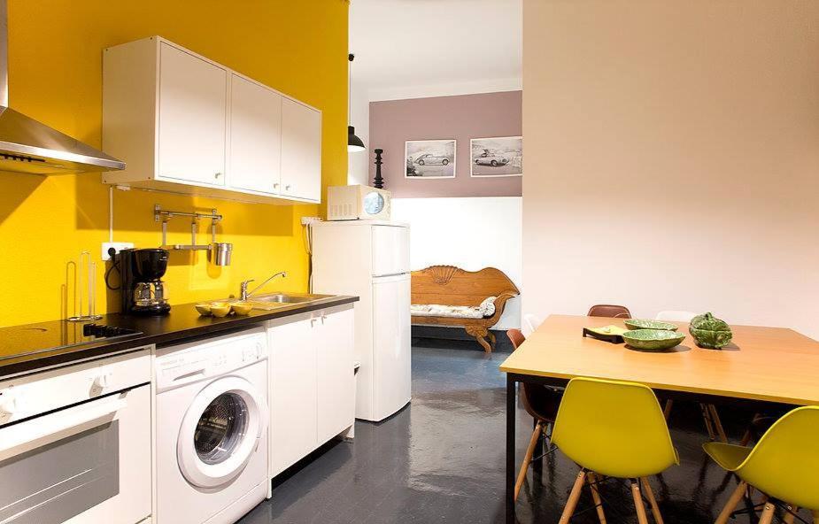 Renewed Apartment In Alfama Lisbona Esterno foto